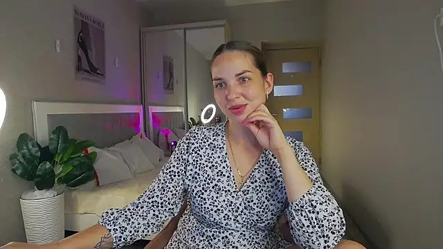 babbyalexandra online show from July 8, 2026, 1:23 pm