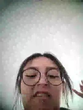 Snapshot of Aly_96 chatting on June 19, 2026, 4:57 pm Aly 96 online show from June 19, 2026, 4:57 pm