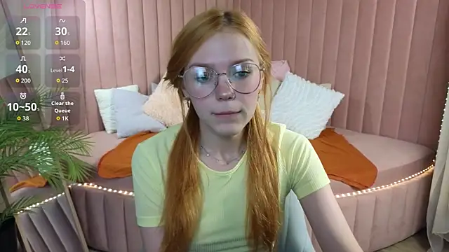 Snapshot of memymee_ chatting on July 26, 2026, 1:23 am memymee online show from July 26, 2026, 1:23 am
