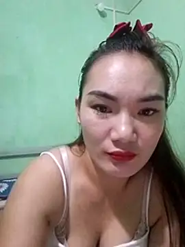 Snapshot of Voiva11 chatting on June 26, 2026, 11:10 pm Voiva11 online show from June 26, 2026, 11:10 pm