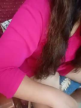 divya-222 online show from June 28, 2026, 4:57 pm