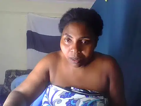 Sweetmama00z online show from August 7, 2026, 8:37 pm
