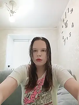 Snapshot of Sara_liss chatting on June 17, 2026, 1:16 am Sara liss online show from June 17, 2026, 1:16 am