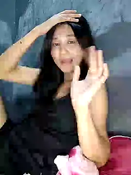 Snapshot of Rayya_4yy chatting on July 13, 2026, 4:17 pm Rayya 4yy online show from July 13, 2026, 4:17 pm