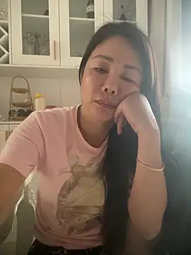 Snapshot of Sao-mei chatting on July 5, 2026, 8:43 am Sao-mei online show from July 5, 2026, 8:43 am