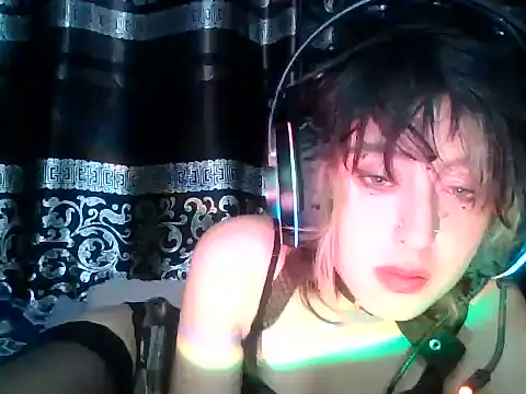Snapshot of kittenpasive30 chatting on June 22, 2026, 1:11 am kittenpasive30 online show from June 22, 2026, 1:11 am