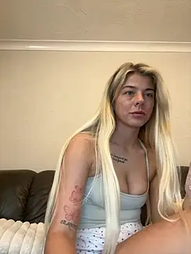 TaysummerB online show from June 29, 2026, 9:49 am