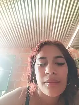 Snapshot of dulce_amber21 chatting on July 1, 2026, 6:19 pm dulce amber21 online show from July 1, 2026, 6:19 pm