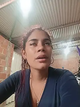 Snapshot of dulce_amber21 chatting on July 18, 2026, 12:36 pm dulce amber21 online show from July 18, 2026, 12:36 pm