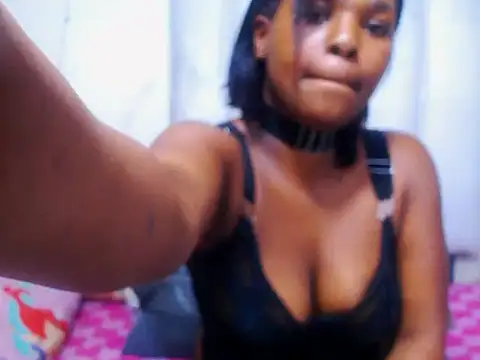 Sexyymia22 online show from June 13, 2026, 9:46 pm