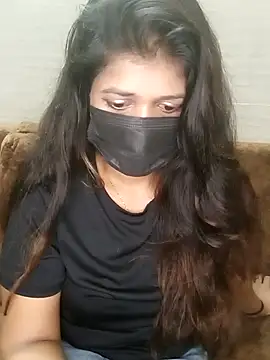 Gauri Xx online show from July 13, 2026, 4:28 pm