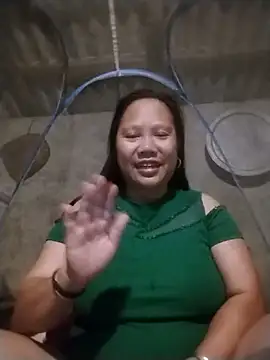 Snapshot of Chily-yy chatting on July 11, 2026, 10:54 pm Chily-yy online show from July 11, 2026, 10:54 pm
