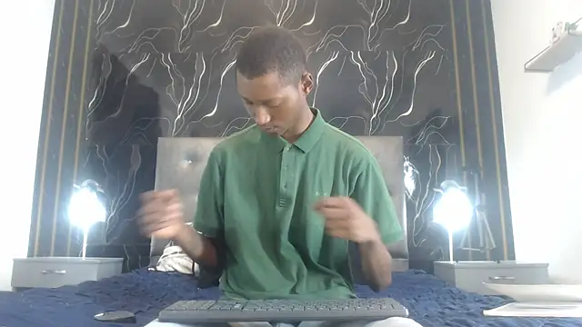 Snapshot of Joel_Bell chatting on June 25, 2026, 12:21 pm Joel Bell online show from June 25, 2026, 12:21 pm