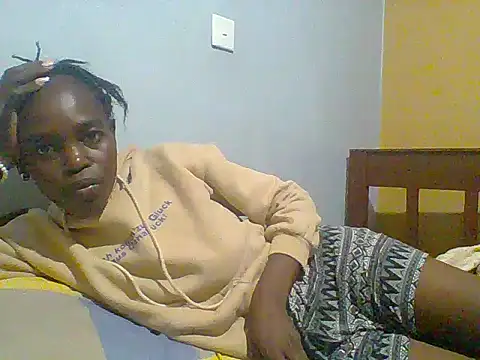fancyfancy1 online show from June 17, 2026, 7:46 pm