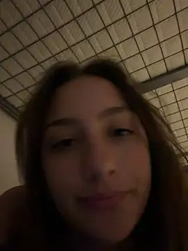 Violet Velvet online show from June 25, 2026, 5:07 pm