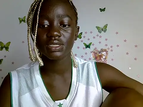 Snapshot of petiteebony254 chatting on June 16, 2026, 6:52 pm petiteebony254 online show from June 16, 2026, 6:52 pm