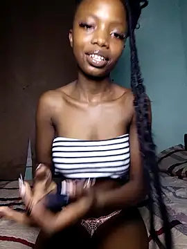 Sexyie lynne online show from July 23, 2026, 11:44 pm