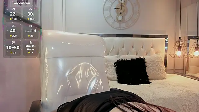 zara moon1 online show from June 25, 2026, 3:26 am