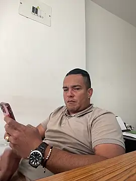 Snapshot of Teofilo2709 chatting on June 12, 2026, 2:15 pm Teofilo2709 online show from June 12, 2026, 2:15 pm