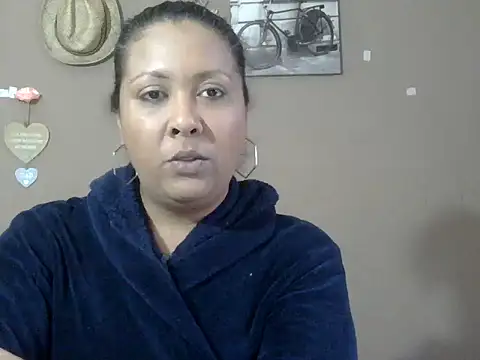 Snapshot of Ruby-Angel29 chatting on June 23, 2026, 10:24 am Ruby-Angel29 online show from June 23, 2026, 10:24 am
