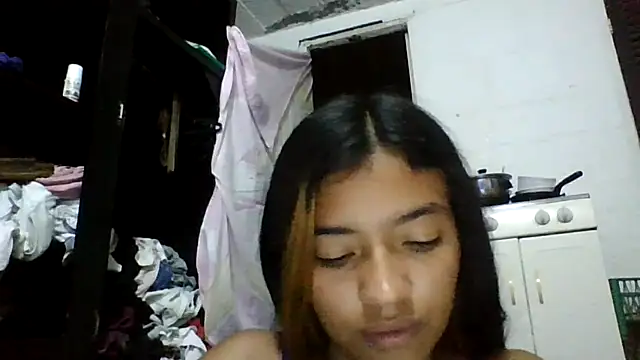 Snapshot of canelita0510 chatting on June 30, 2026, 10:04 am canelita0510 online show from June 30, 2026, 10:04 am