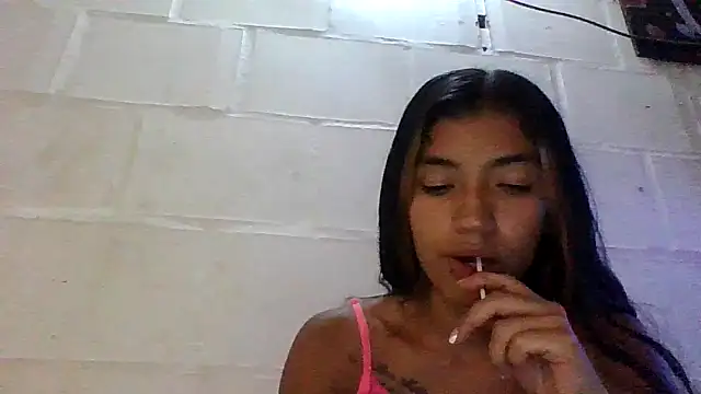Snapshot of canelita0510 chatting on July 17, 2026, 5:37 am canelita0510 online show from July 17, 2026, 5:37 am