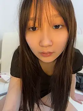 zhili77888 online show from July 12, 2026, 6:42 pm