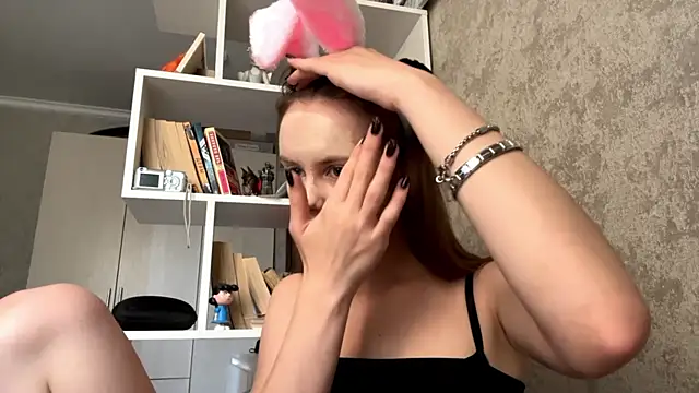 Mollybeans online show from July 1, 2026, 1:22 pm