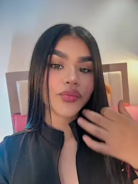 Renata rouss online show from June 24, 2026, 1:32 pm