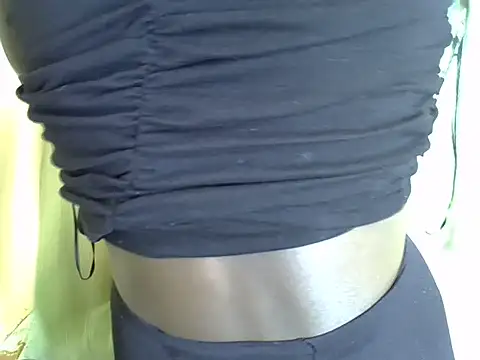 hotdomina2 online show from June 29, 2026, 11:43 am