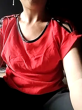 Snapshot of Helen-nn chatting on June 25, 2026, 3:26 am Helen-nn online show from June 25, 2026, 3:26 am