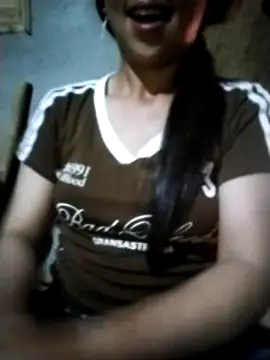 Snapshot of Helen-nn chatting on July 6, 2026, 10:44 am Helen-nn online show from July 6, 2026, 10:44 am