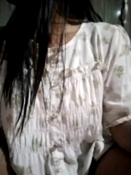 Snapshot of Helen-nn chatting on June 20, 2026, 12:32 pm Helen-nn online show from June 20, 2026, 12:32 pm