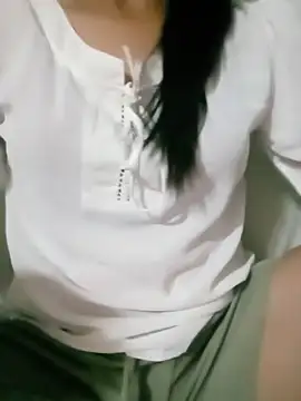 Snapshot of Helen-nn chatting on June 16, 2026, 10:54 pm Helen-nn online show from June 16, 2026, 10:54 pm