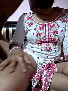 simmi nasty online show from June 25, 2026, 5:51 pm
