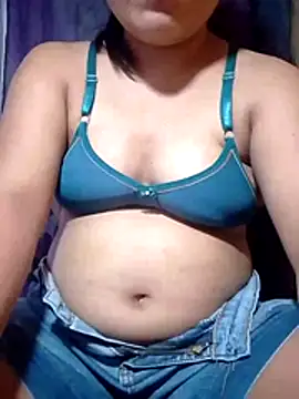 Snapshot of HotPussyPinay chatting on July 12, 2026, 11:00 am HotPussyPinay online show from July 12, 2026, 11:00 am