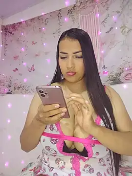 sofia milky online show from August 6, 2026, 4:29 am
