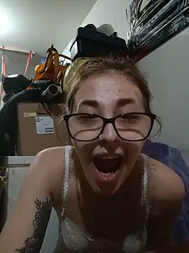 Snapshot of NeedyNina chatting on June 17, 2026, 2:11 am NeedyNina online show from June 17, 2026, 2:11 am