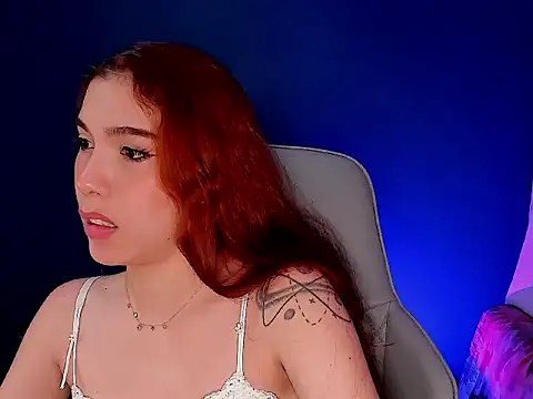 berryxbaby  online show from June 19, 2026, 12:05 am