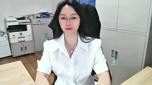 baijie0616 online show from June 22, 2026, 2:17 am