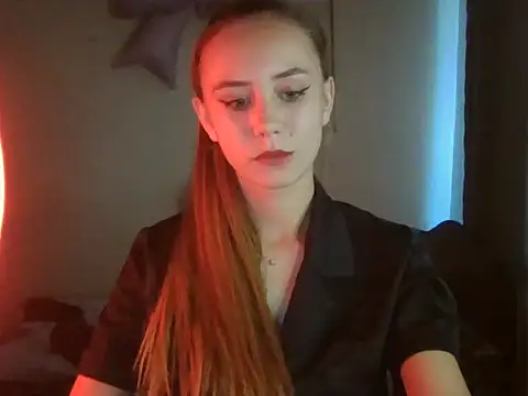 MyLittle Flame  online show from July 4, 2026, 12:21 pm