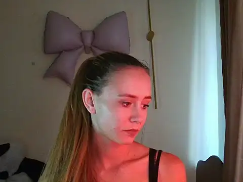 MyLittle Flame  online show from July 12, 2026, 1:34 pm