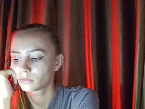 MyLittle Flame  online show from July 10, 2026, 5:02 pm