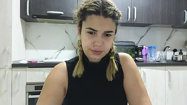 Snapshot of heysianna chatting on July 24, 2026, 7:21 pm heysianna online show from July 24, 2026, 7:21 pm