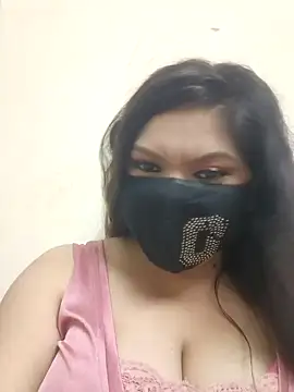 Wild-Jass online show from June 17, 2026, 7:24 pm