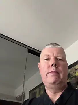 cumboy online show from December 1, 2025, 11:33 am