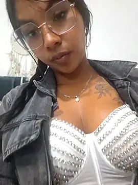sophiagomezx online show from July 11, 2026, 9:37 pm