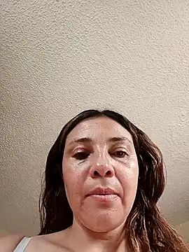 Angelika Clauss online show from June 25, 2026, 2:33 pm