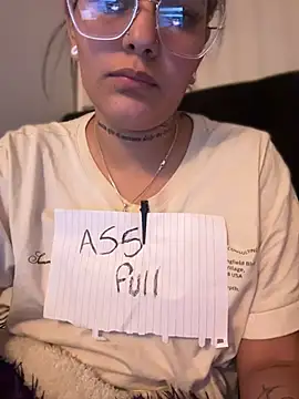 EXTREMELY DIRTY TABOO online show from July 8, 2026, 1:08 am