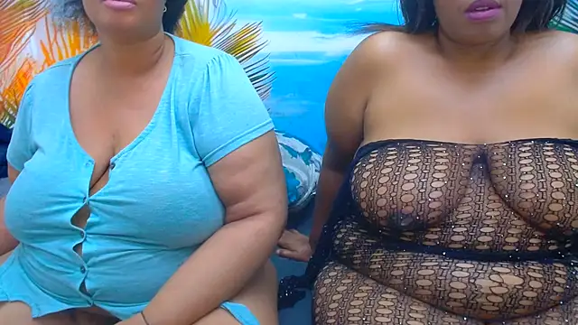 Snapshot of CURVYELEGANCExxx chatting on August 6, 2026, 1:11 am CURVYELEGANCExxx online show from August 6, 2026, 1:11 am